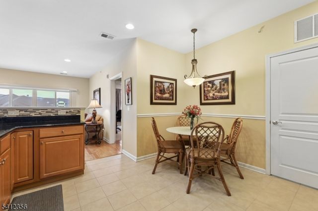 7408 Warrens Way, Wanaque Boro, NJ 07465