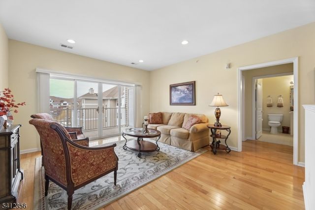 7408 Warrens Way, Wanaque Boro, NJ 07465