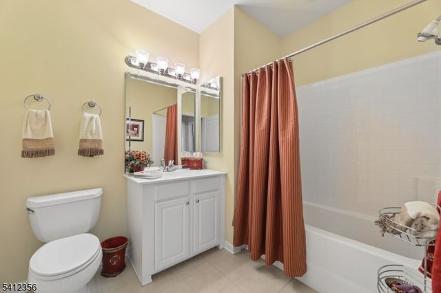 7408 Warrens Way, Wanaque Boro, NJ 07465