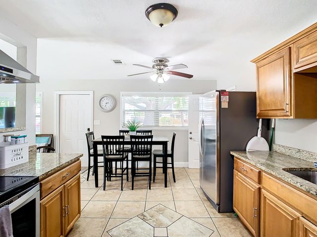 280 Monroe Avenue, Cape Canaveral, FL 32920