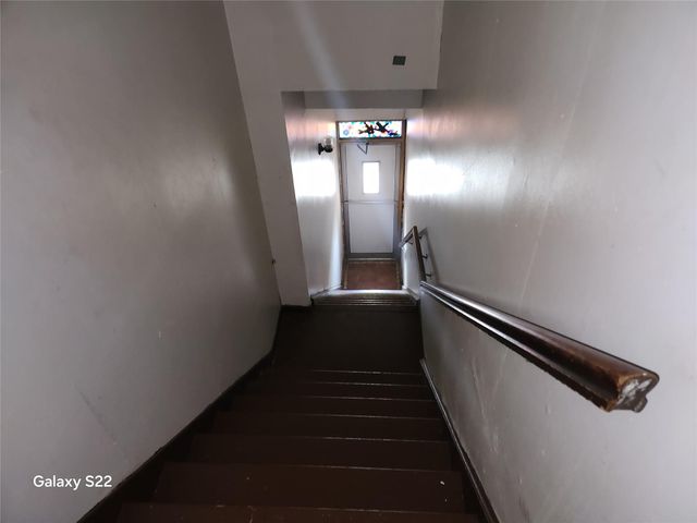 32 Yonkers Ave, Yonkers, NY 10701