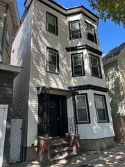 244 Chelsea Street 3, Boston, MA 02128