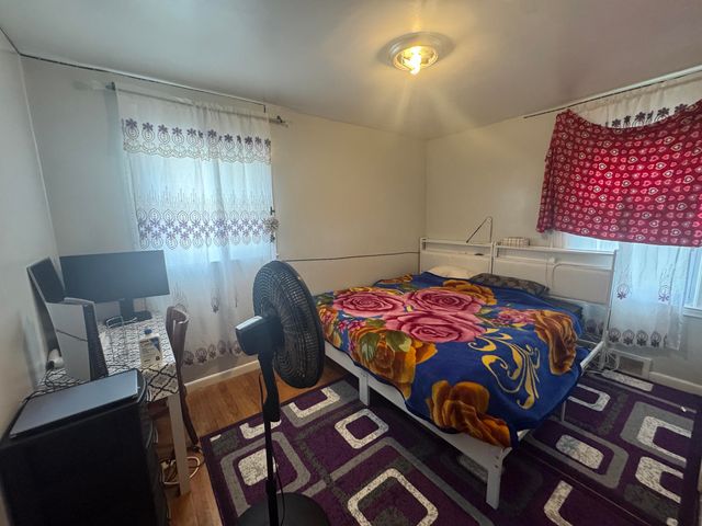 6388 NW Montrose Street NW, Detroit, MI 48228