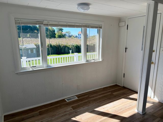175 Spring St 1, Hull, MA 02045
