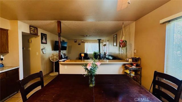 8700 Greenfield Park Drive, Bakersfield, CA 93307