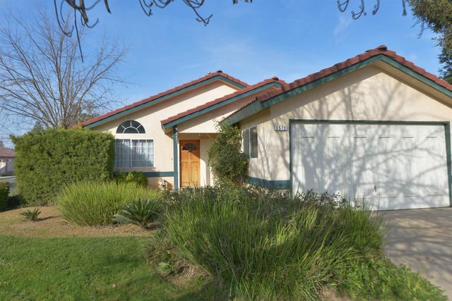 5572 W Sample Avenue, Fresno, CA 93722
