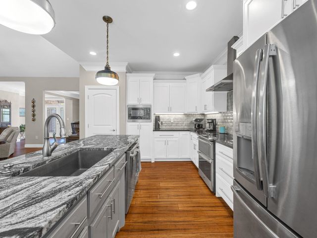 230 Floyd Meadow Drive, Inman, SC 29349