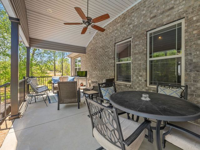 230 Floyd Meadow Drive, Inman, SC 29349