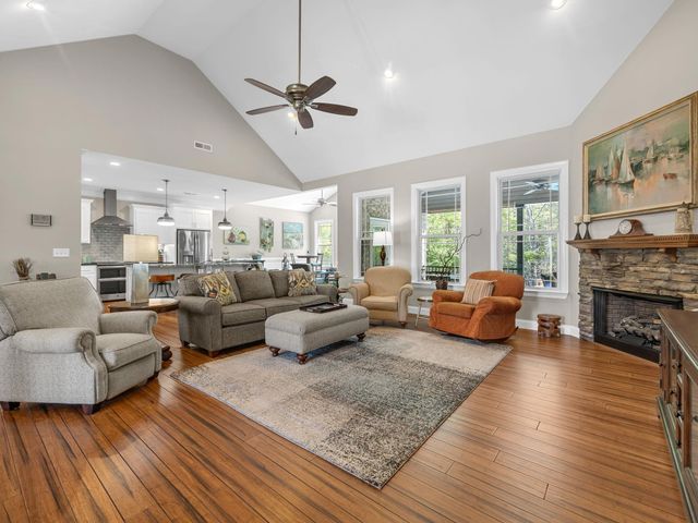230 Floyd Meadow Drive, Inman, SC 29349