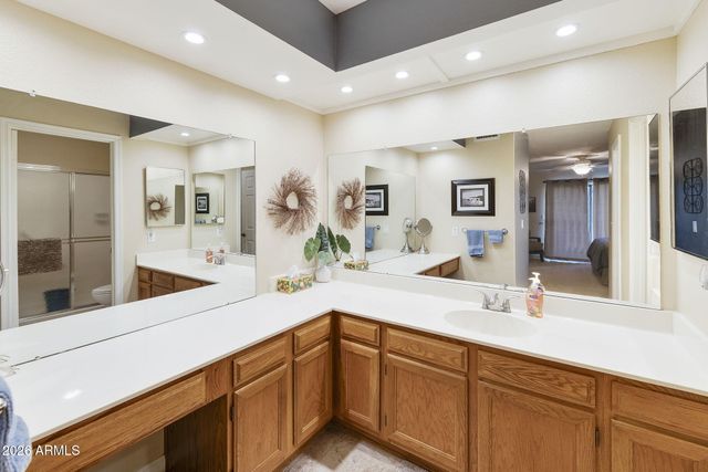 655 S SAGUARO Way, Mesa, AZ 85208