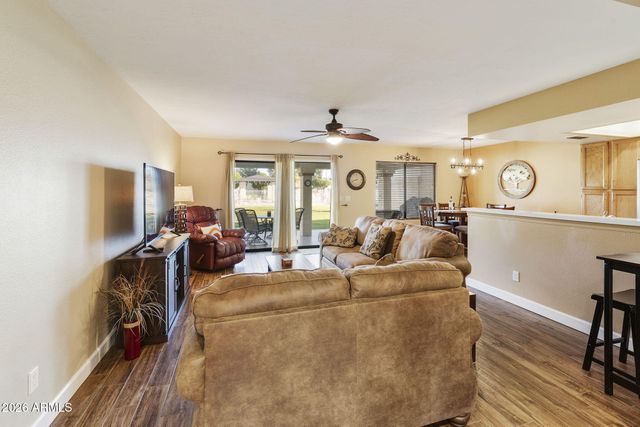 655 S SAGUARO Way, Mesa, AZ 85208