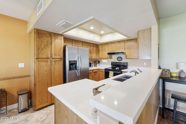 655 S SAGUARO Way, Mesa, AZ 85208