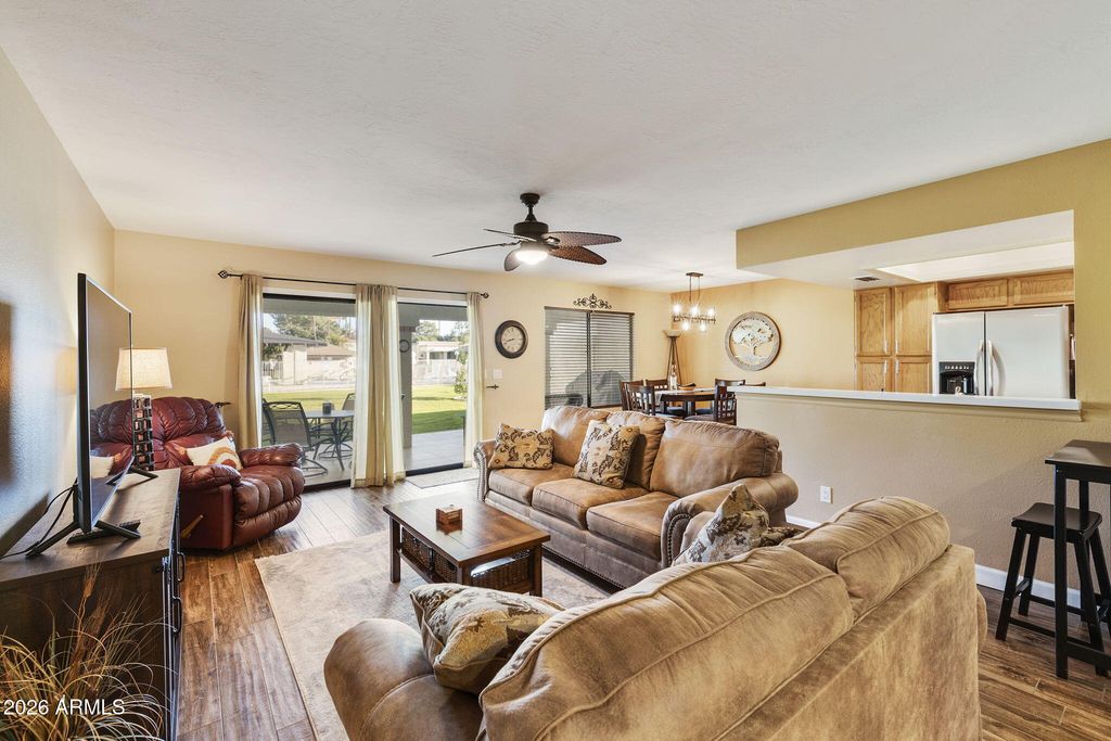 655 S SAGUARO Way, Mesa, AZ 85208