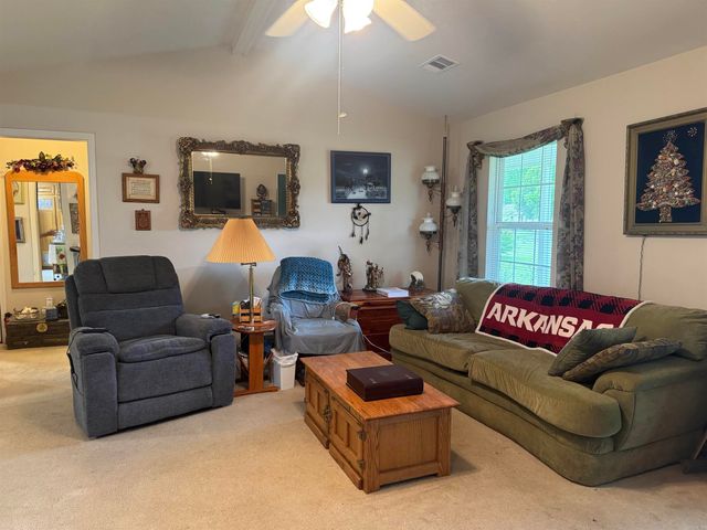 17 Colby Drive, Little Rock, AR 72206