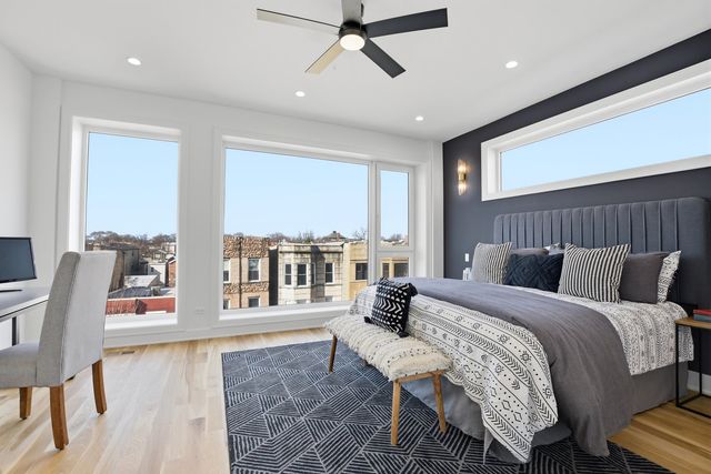 1325 N Artesian Avenue 3, Chicago, IL 60622