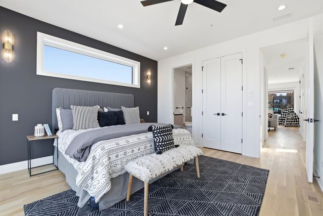 1325 N Artesian Avenue 3, Chicago, IL 60622