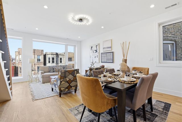 1325 N Artesian Avenue 3, Chicago, IL 60622