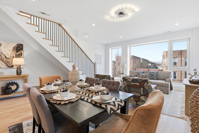 1325 N Artesian Avenue 3, Chicago, IL 60622