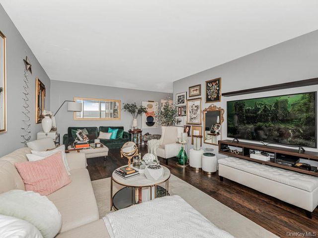 5800 Arlington Avenue 16A, Bronx, NY 10471