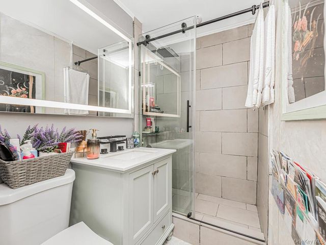 5800 Arlington Avenue 16A, Bronx, NY 10471