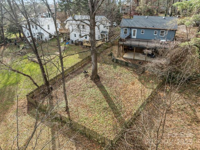 175 Chatham Road, Asheville, NC 28804