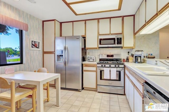 67696 Lagos Way, Cathedral City, CA 92234