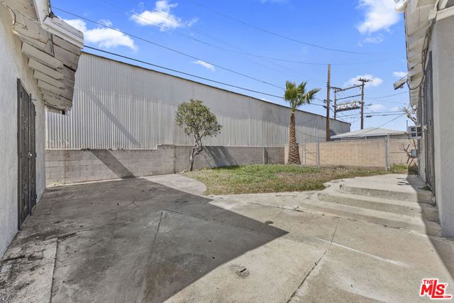 15709 S Ball Avenue, Gardena, CA 90248