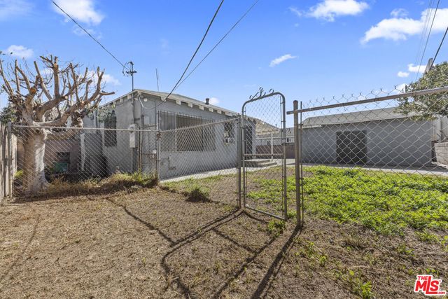 15709 S Ball Avenue, Gardena, CA 90248