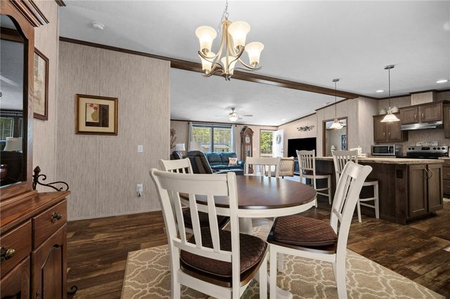 73 S Summit Rd 510, Greenville, PA 16125