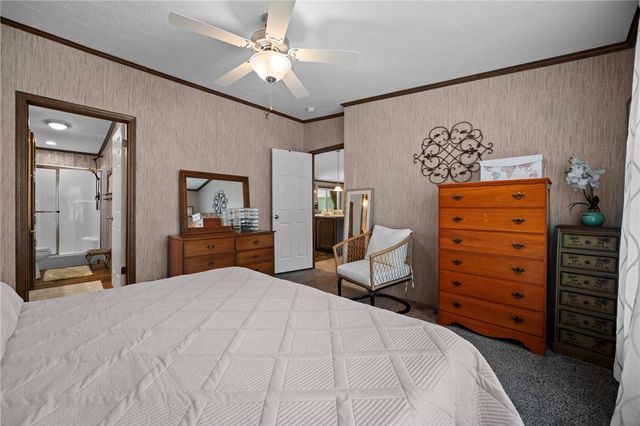 73 S Summit Rd 510, Greenville, PA 16125