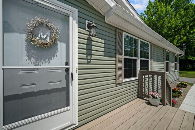 73 S Summit Rd 510, Greenville, PA 16125