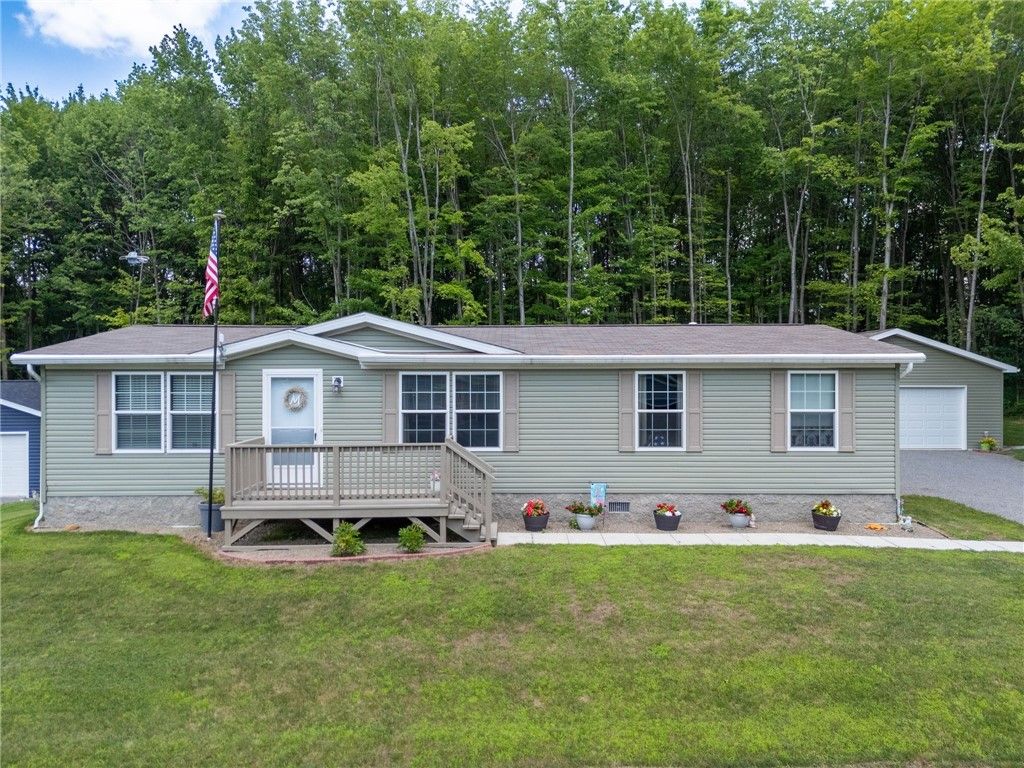 73 S Summit Rd 510, Greenville, PA 16125