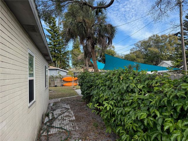3317 18TH STREET N, St Petersburg, FL 33713