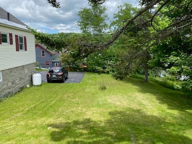 800 Fifth Avenue, Berlin, NH 03570