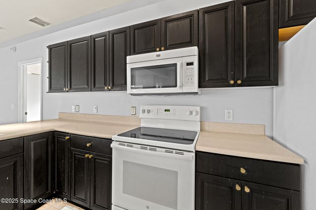 1814 Lankcashire Court, Rockledge, FL 32955