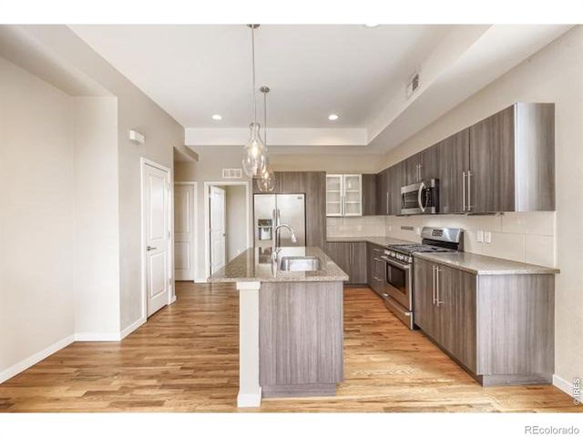2100 N Clay Street, Denver, CO 80211