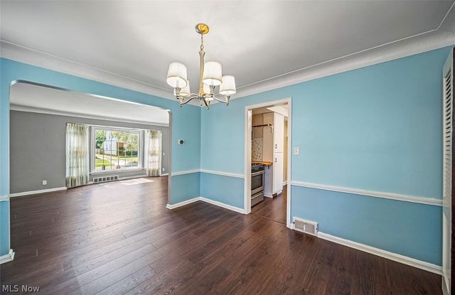 4069 Bushnell Road, University Heights, OH 44118