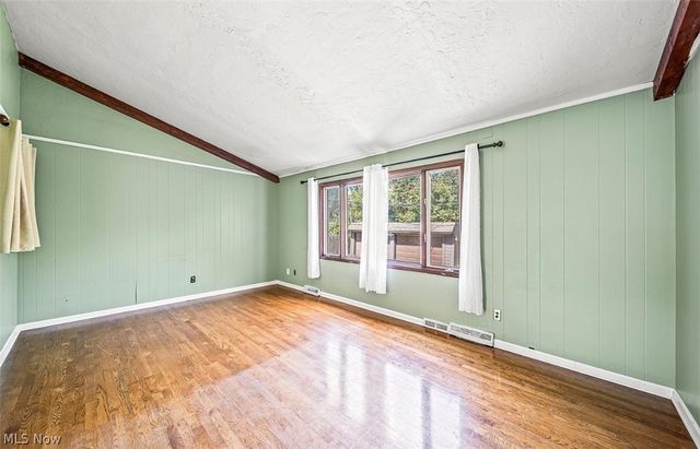 4069 Bushnell Road, University Heights, OH 44118