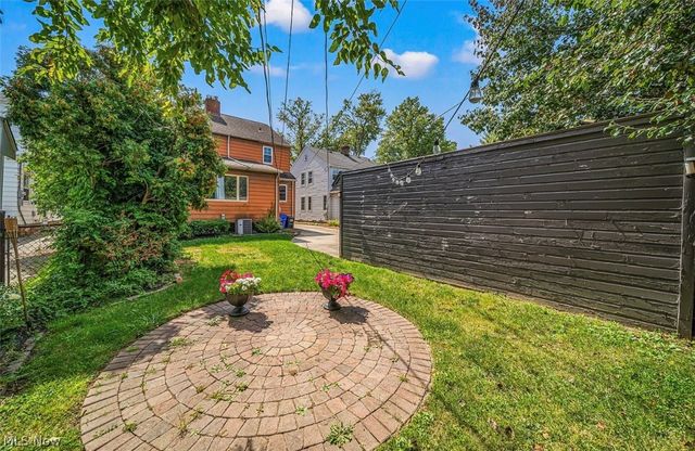 4069 Bushnell Road, University Heights, OH 44118