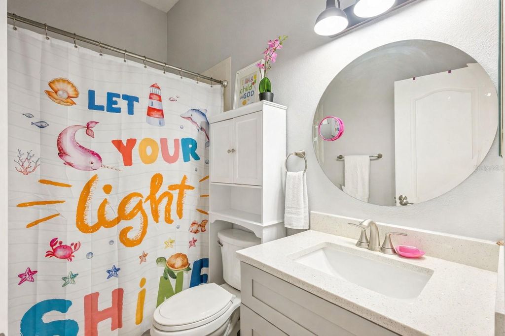 Image 18 of property listing at 7824 FERNLEAF DRIVE, Orlando, FL 32836