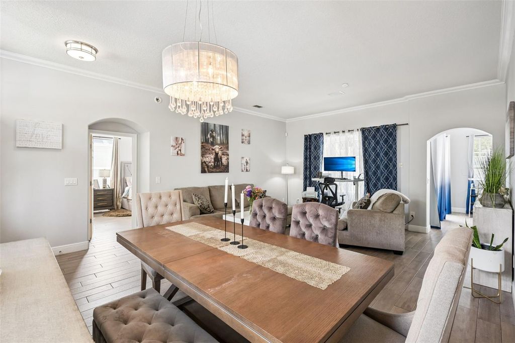 Image 8 of property listing at 7824 FERNLEAF DRIVE, Orlando, FL 32836