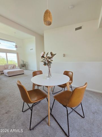 933 W MERCER Lane, Phoenix, AZ 85029