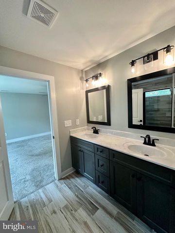 10468 JOHNSON DR, King George, VA 22485