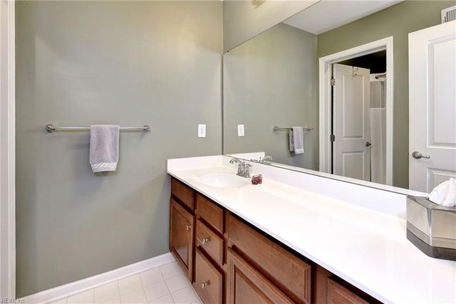 4204 Berry SQ, Williamsburg, VA 23188