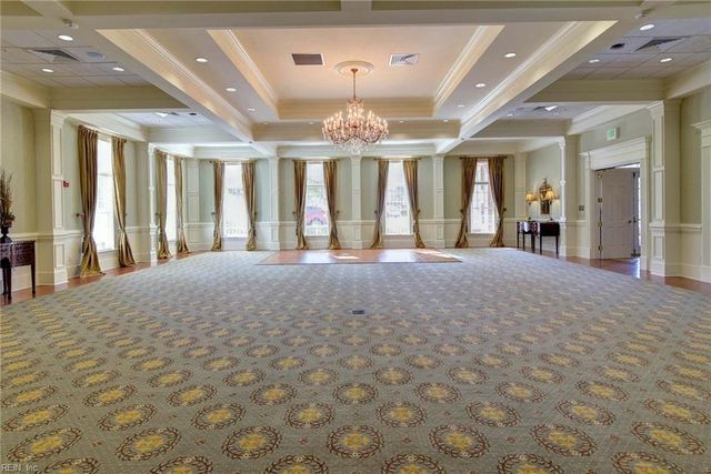 4204 Berry SQ, Williamsburg, VA 23188