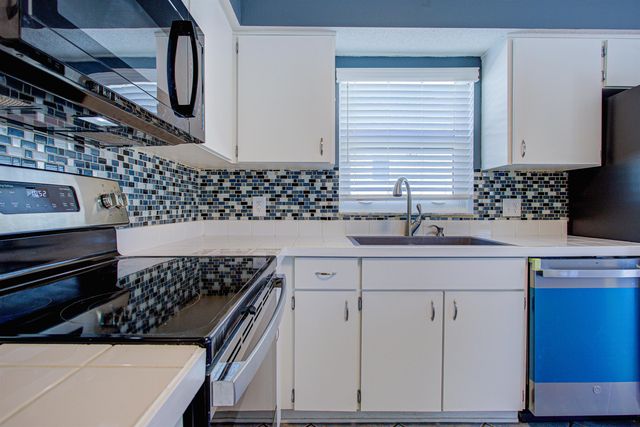 114 Ferndale Ln, Palm Coast, FL 32137