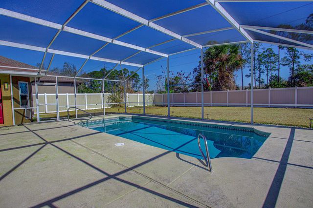 114 Ferndale Ln, Palm Coast, FL 32137