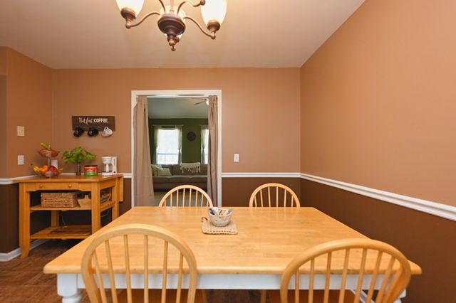 225 High Chaperal Dr, Goodlettsville, TN 37072
