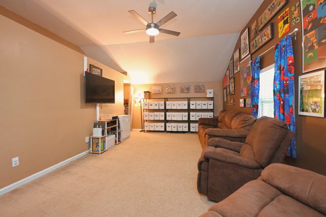 225 High Chaperal Dr, Goodlettsville, TN 37072