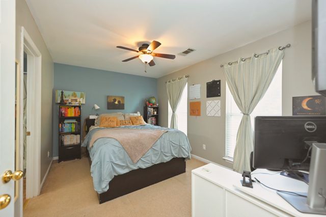 225 High Chaperal Dr, Goodlettsville, TN 37072